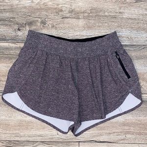 Lululemon tracker shorts